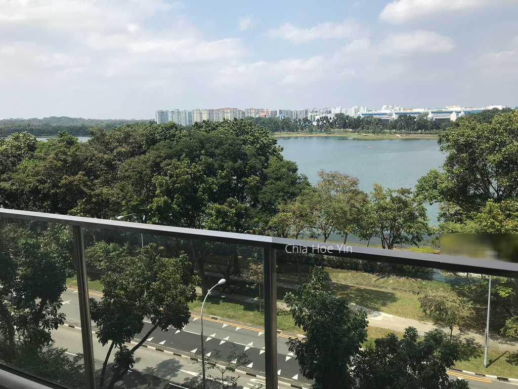 Waterfront Gold (D16), Condominium #192812112